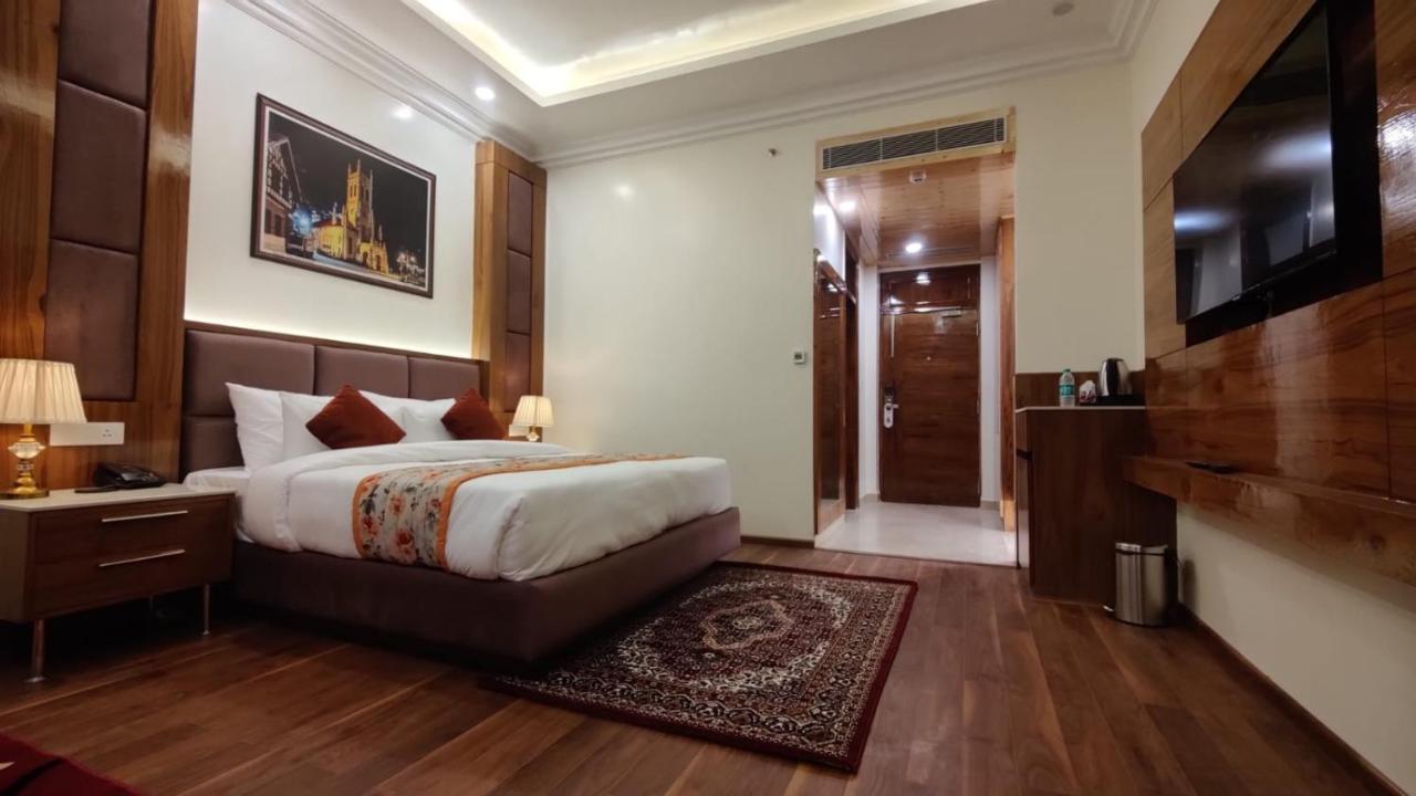 Hotel Woodpark Shimla Exterior foto