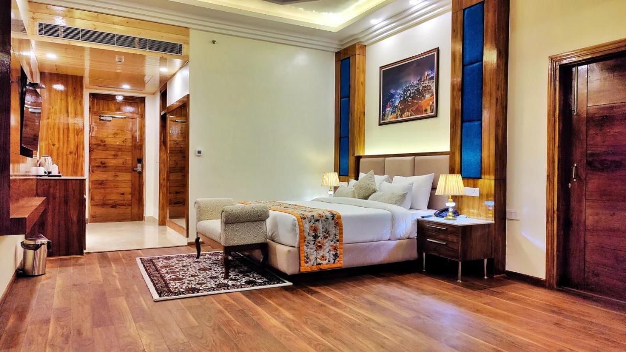 Hotel Woodpark Shimla Exterior foto