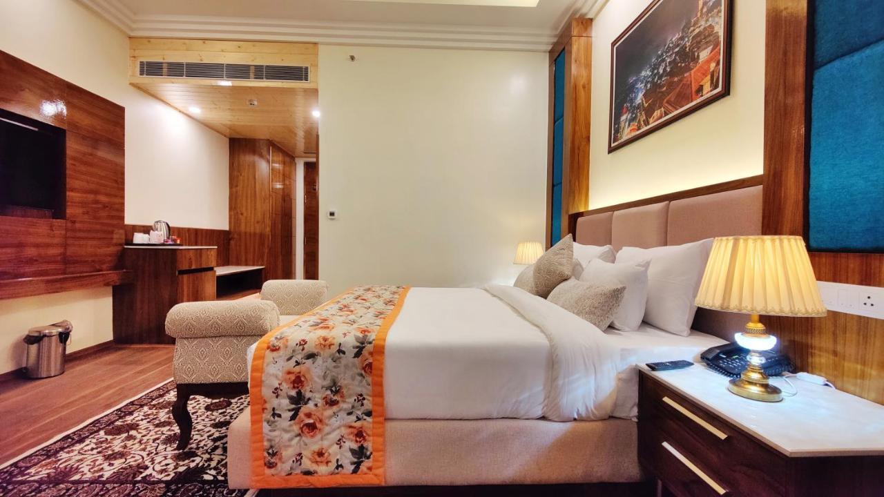 Hotel Woodpark Shimla Exterior foto
