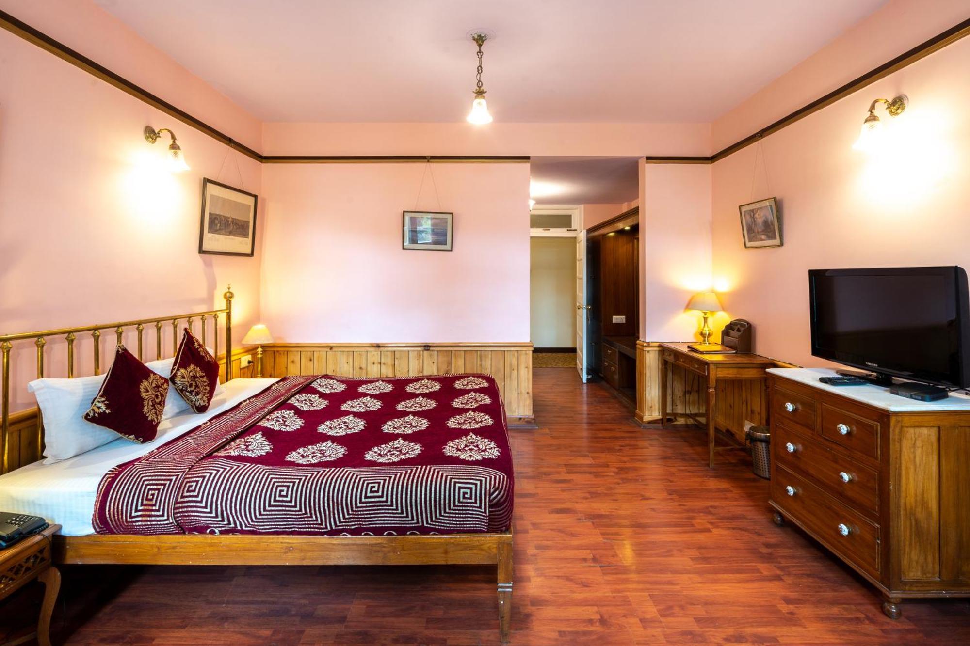 Hotel Woodpark Shimla Exterior foto