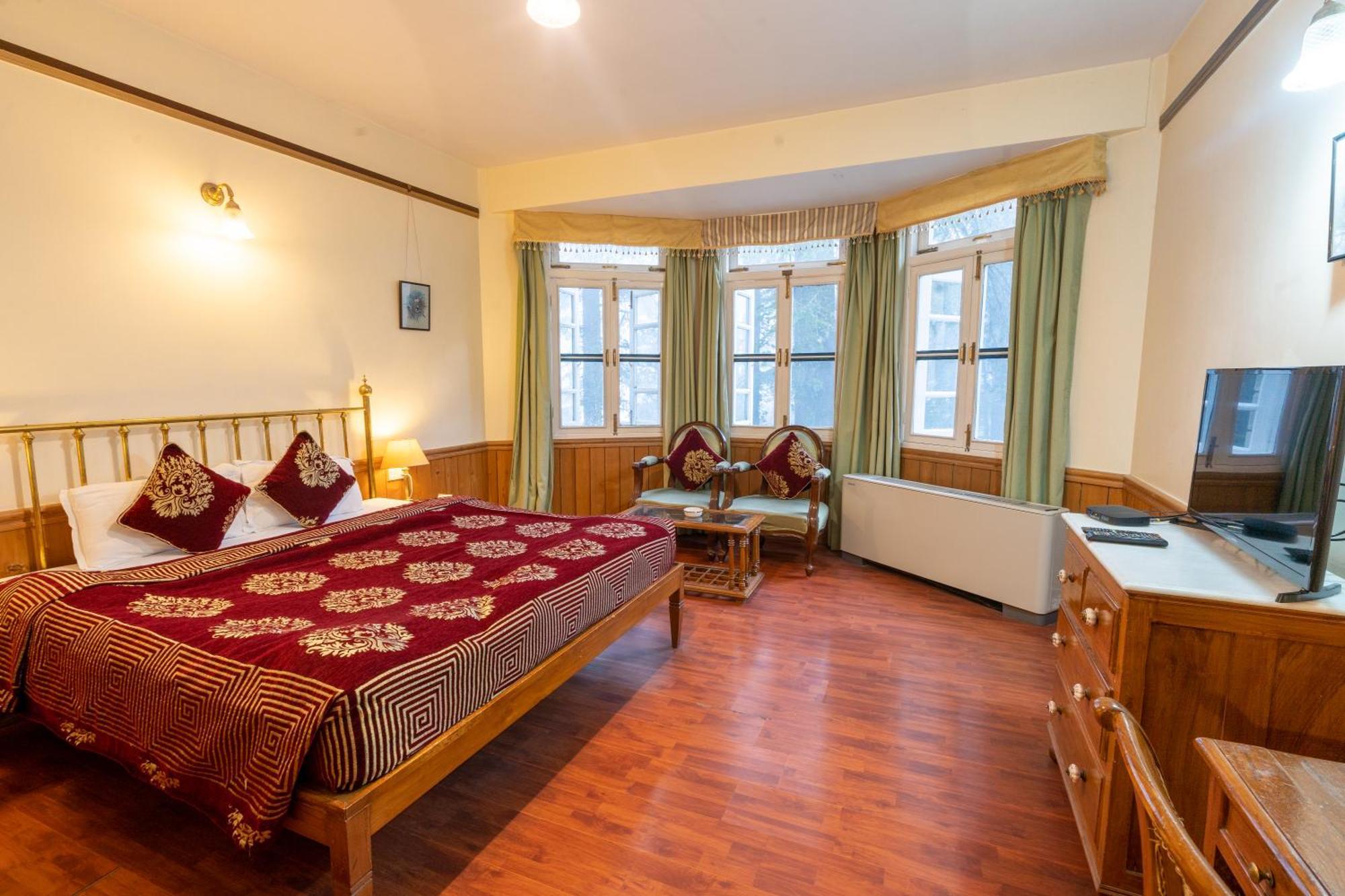 Hotel Woodpark Shimla Exterior foto
